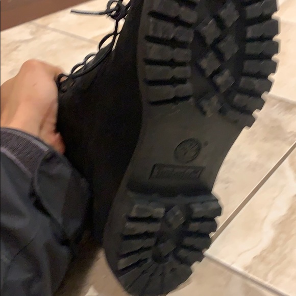 BLACK TIMBERLAND WINTER BOOTS - Picture 9 of 17